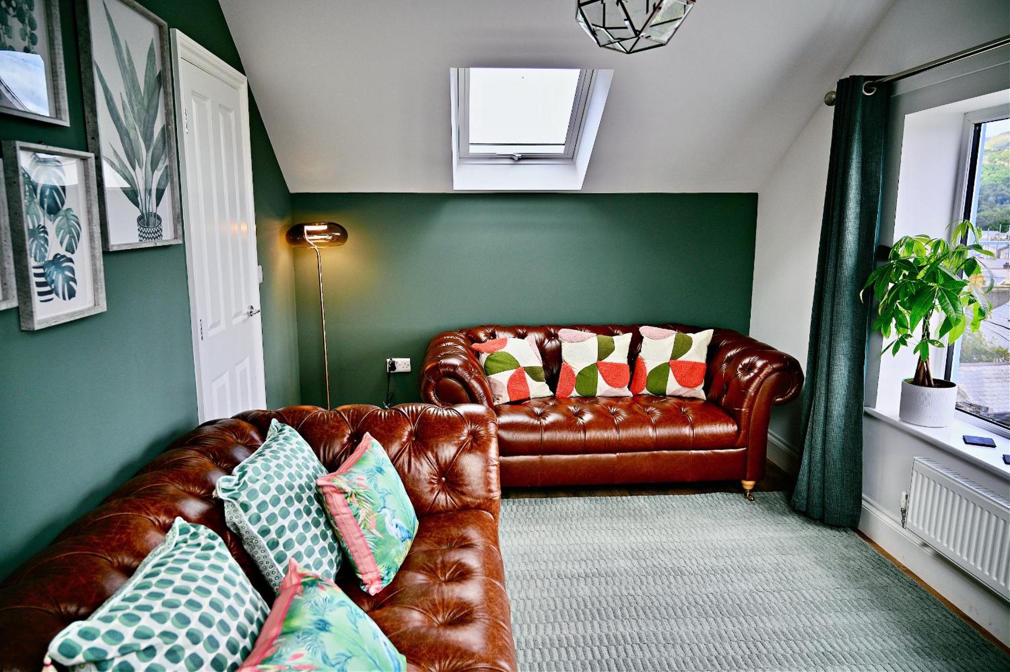 Porthmadog, Sleeps 11, 5 Bedrooms, 5 Bathrooms, Mountain Views Exteriör bild